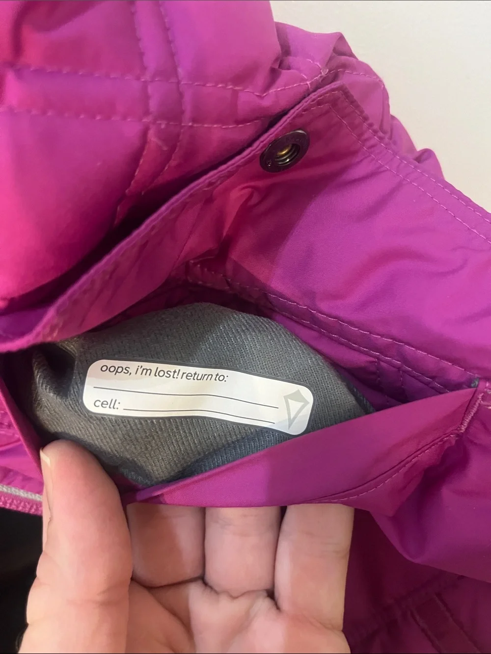 Ivivva Girls' reversible Reflective detail Goose Down Hooded Quilted Vest